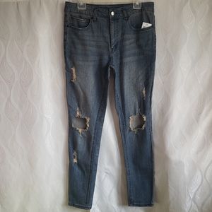 NWT Distressed High Waist Jeans